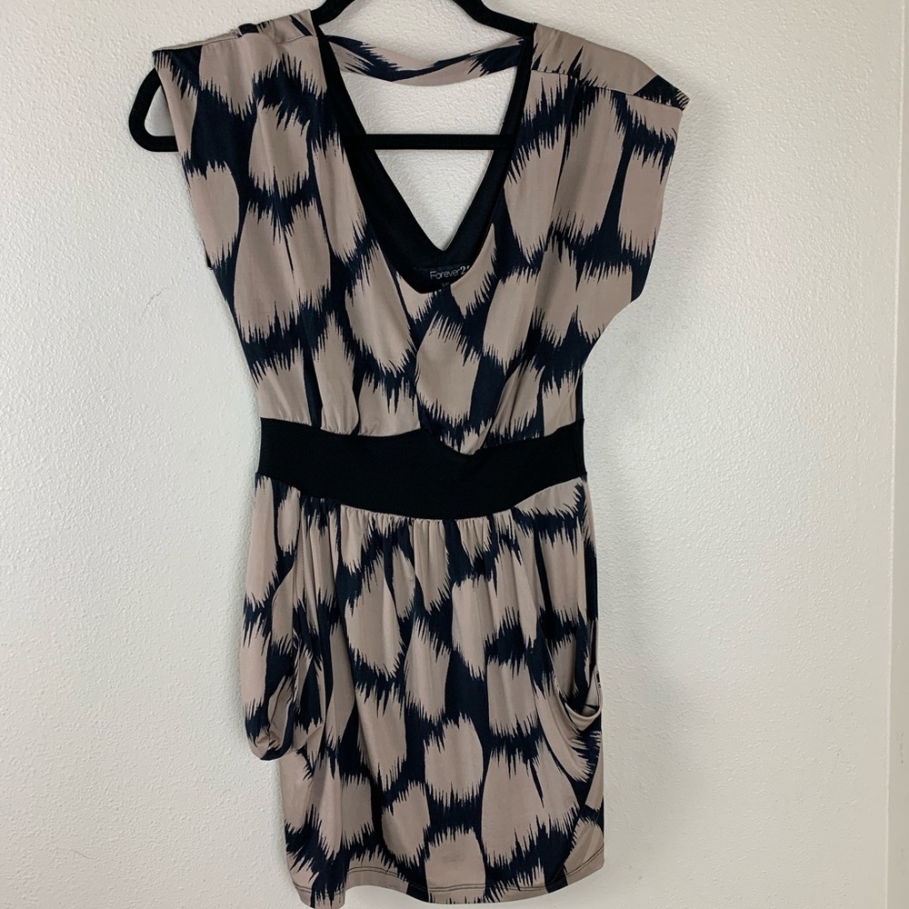 Forever 21 navy and beige mini dress